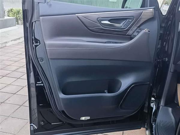 ������ 2025�� ˫�� 2.5L �����ƽ��