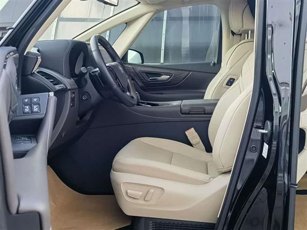 ������ 2025�� ˫�� 2.5L �����ƽ��