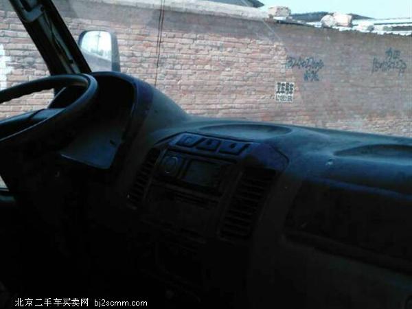 北汽制造战旗2010款 2.0L 硬顶版