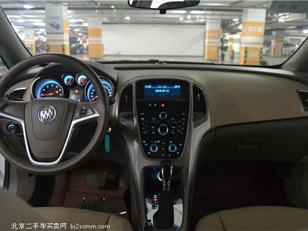 Ӣ2013 XT 1.6L Զʱа