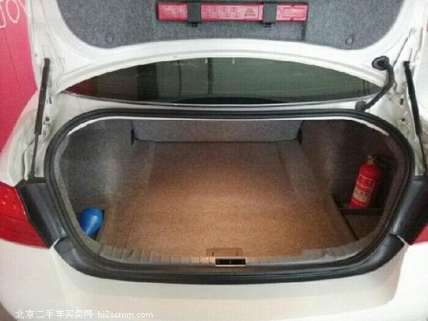 3ϵ2011 320i 