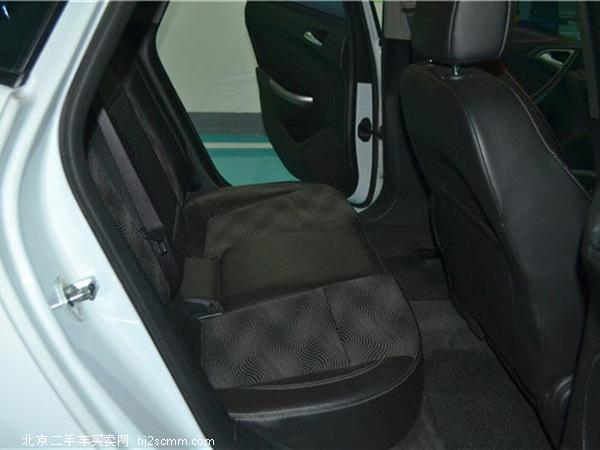 Ӣ2013 XT 1.6L Զʱа