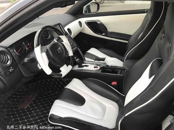 ղGT-R 2010 3.8T Premium Edition