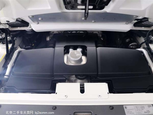 µR8 2014 Spyder 4.2 FSI quattro
