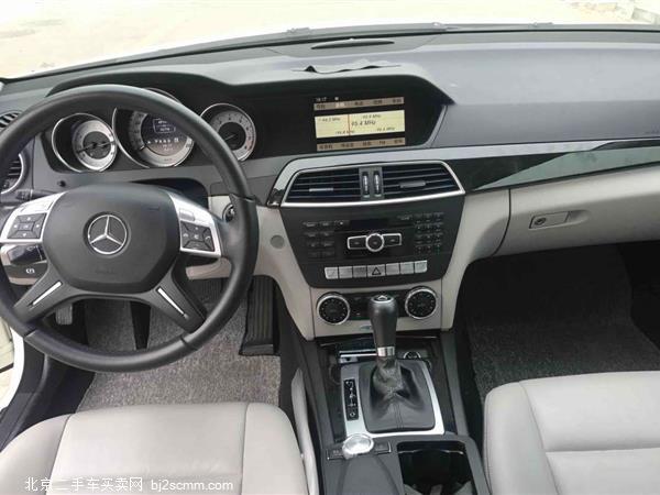 C 2011 C 300 ʱ