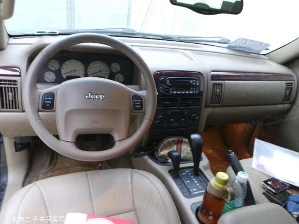 Jeep ŵ 2004 4000 