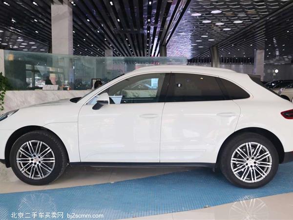 ʱ Macan 2014 Macan 2.0T