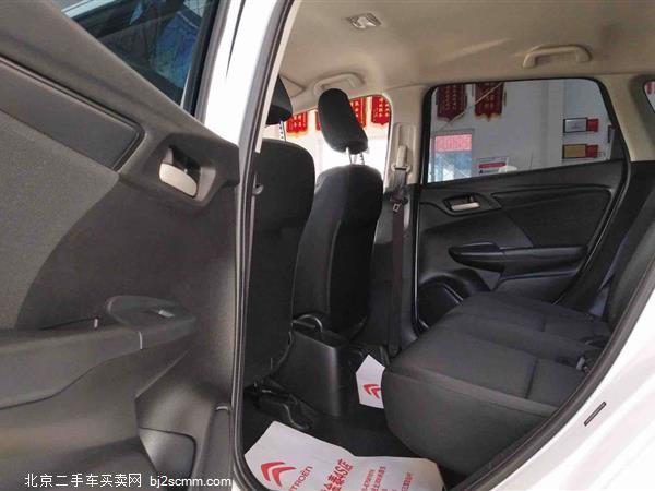  ɶ 2014 1.5L LX CVT