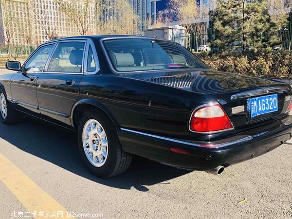 ݱXJ 2004 XJ8 4.2