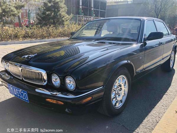 ݱXJ 2004 XJ8 4.2