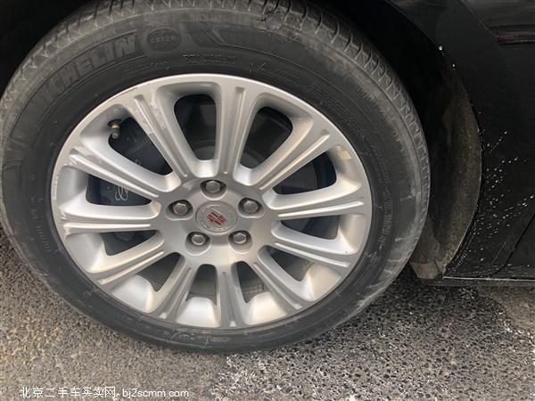  XTS 2014 28T 