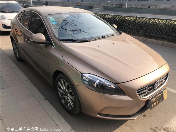  2016 ֶV40 2.0T T4 Ű