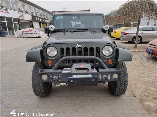  Jeep  2011 3.8L Ű Sahara