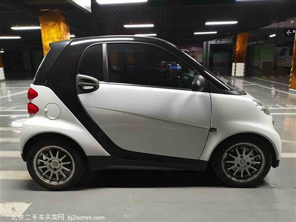  smart fortwo 2012 1.0 MHD Ӳʰ