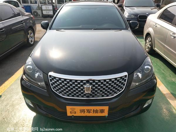   ʹ 2012 V6 2.5L Royal Saloon