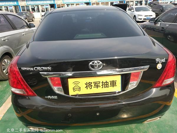   ʹ 2012 V6 2.5L Royal Saloon