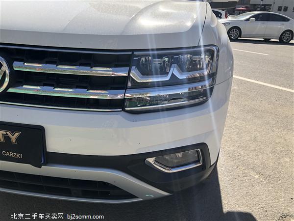   2019 ; 330TSI 콢 V