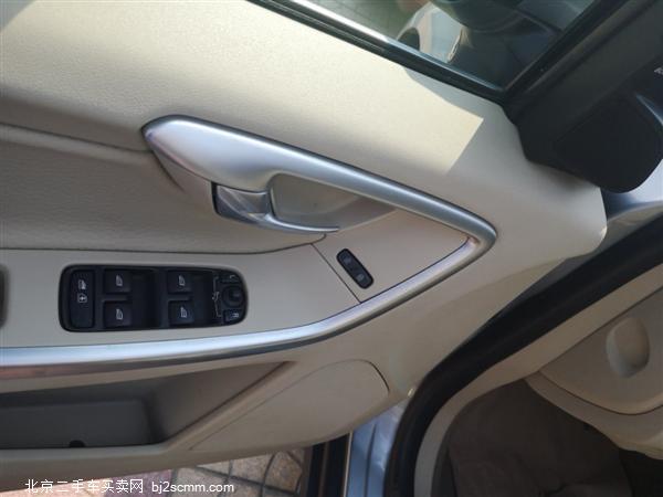  ֶXC60() 2010 3.0T T6 AWDŰ