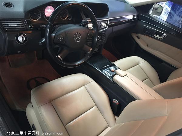  E() 2009 E 300 ʱ