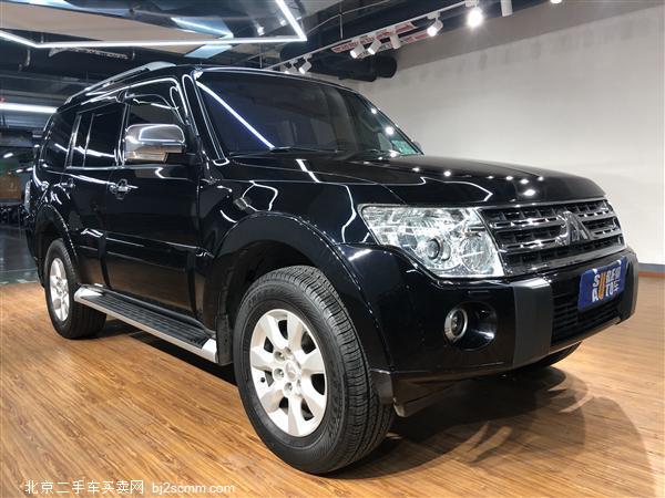   () 2011 3.0L ӢԽ