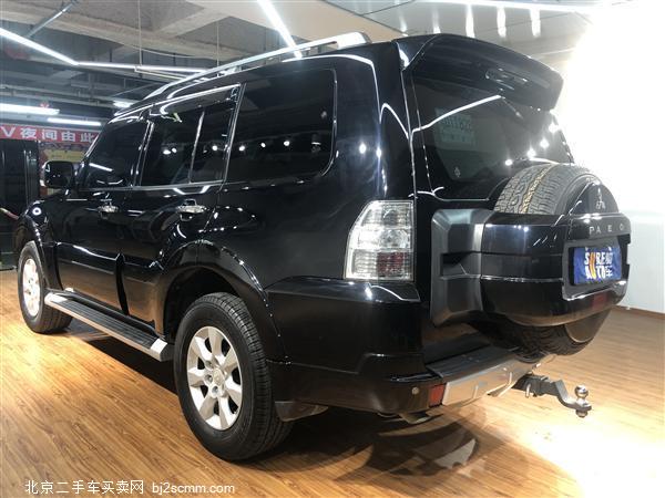   () 2011 3.0L ӢԽ