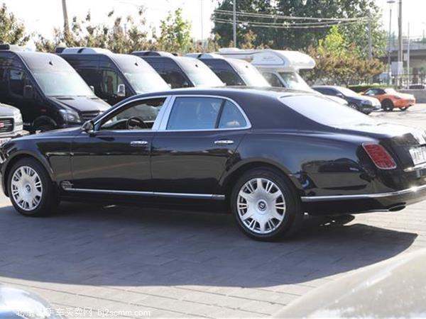   Ľ 2011 6.8T 